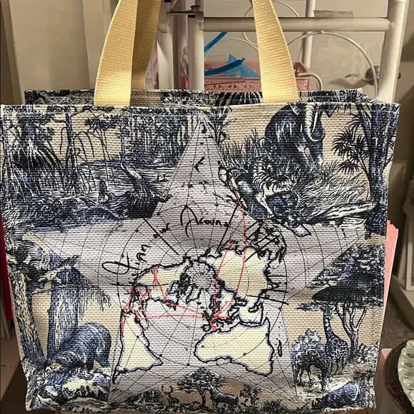 Dior Blue and Cream Tote Bag - Picture 6 of 6